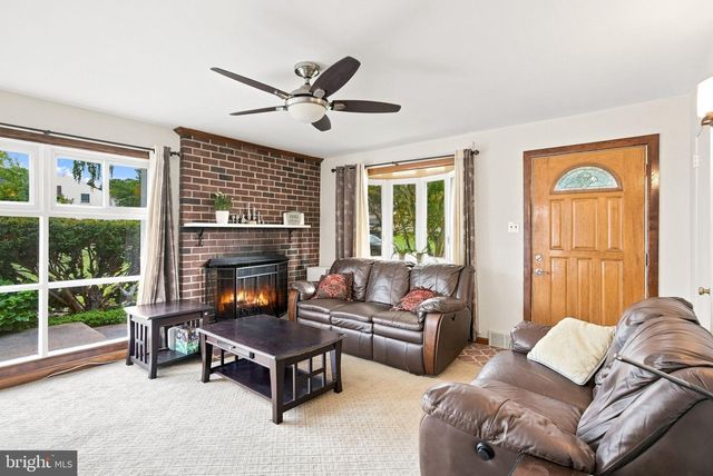 512 FIRETHORN RD, King Of Prussia, PA 19406
