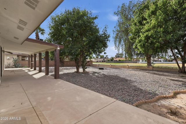 620 S ESSEX Lane, Mesa, AZ 85208