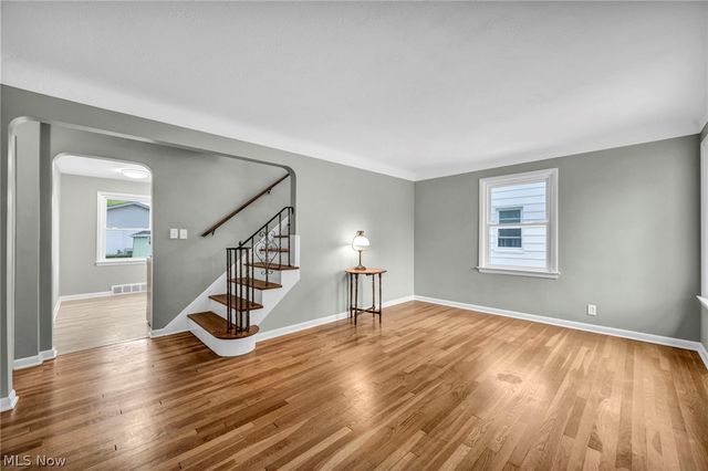 391 E 324th Street, Willowick, OH 44095