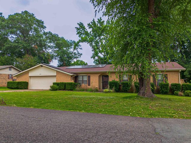 18 Pinewood Drive, Cabot, AR 72023