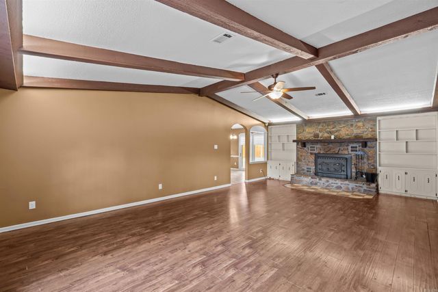18 Pinewood Drive, Cabot, AR 72023