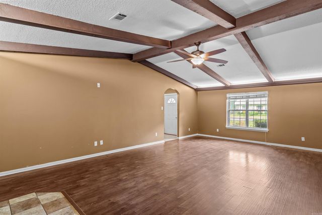 18 Pinewood Drive, Cabot, AR 72023