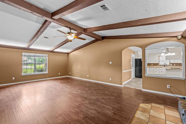 18 Pinewood Drive, Cabot, AR 72023