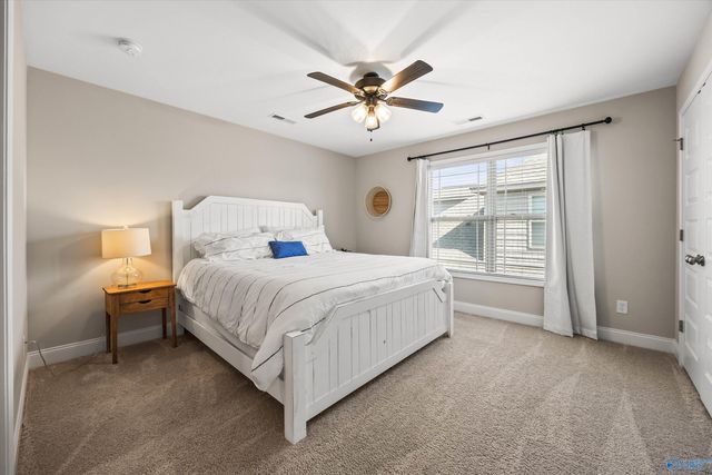 7437 Flint Crossing Circle, Owens Cross Roads, AL 35763