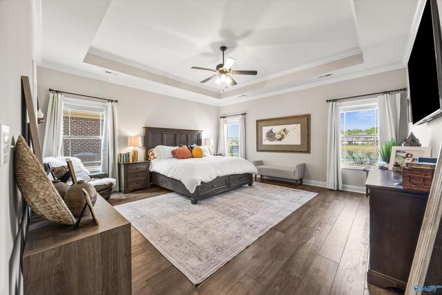 7437 Flint Crossing Circle, Owens Cross Roads, AL 35763