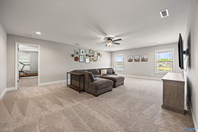 7437 Flint Crossing Circle, Owens Cross Roads, AL 35763