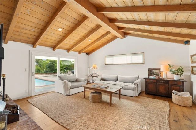 23843 Crosson Drive, Woodland Hills, CA 91367