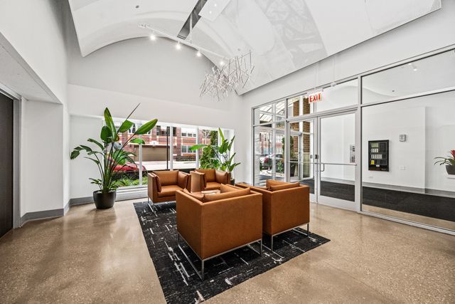 111 S Morgan Street 805, Chicago, IL 60607