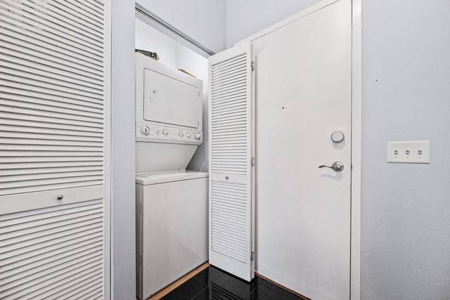 111 S Morgan Street 805, Chicago, IL 60607