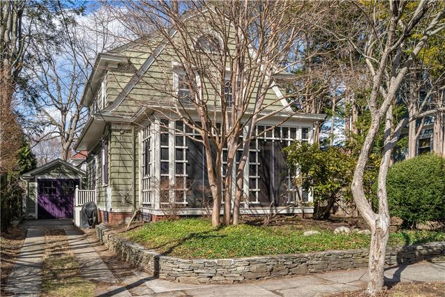 21 Dexterdale Road, Providence, RI 02906