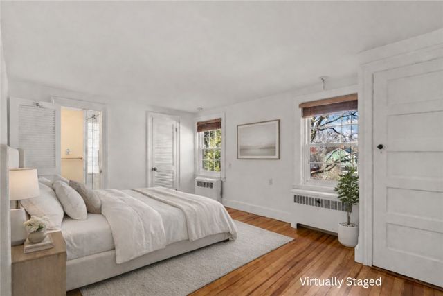 21 Dexterdale Road, Providence, RI 02906