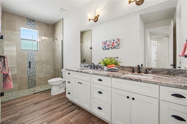 5003 SW 26th AVE, Cape Coral, FL 33914