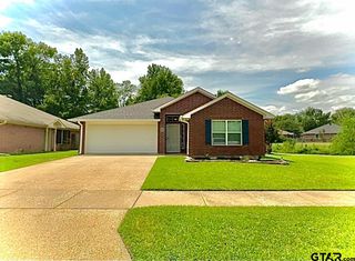 302 Willowbrook Lane, Whitehouse, TX 75791