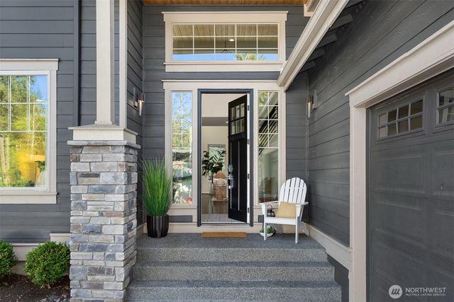 5740 Solana Lane NE, Bainbridge Island, WA 98110