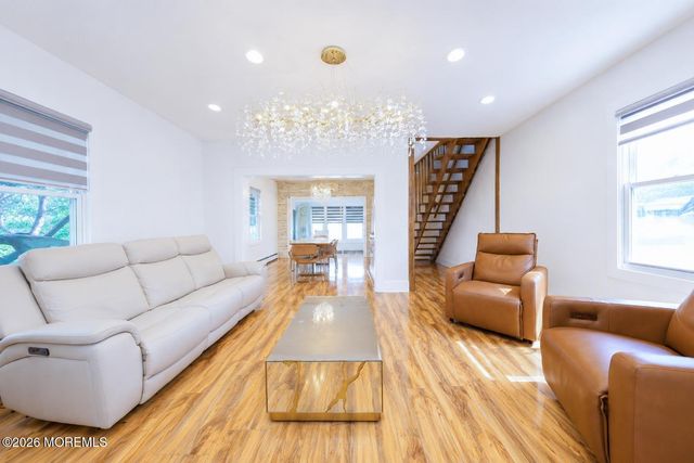 377 W Park Avenue, Oakhurst, NJ 07755