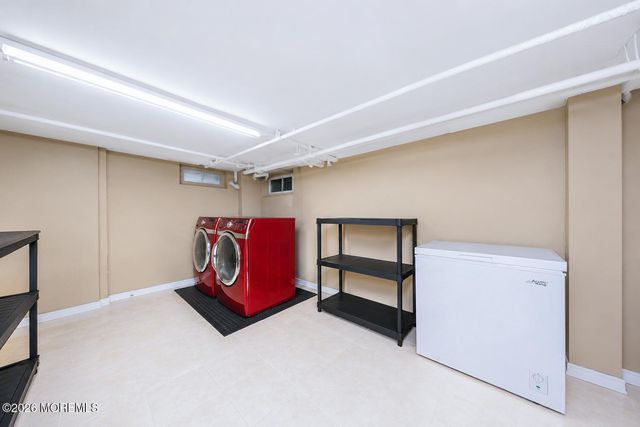 377 W Park Avenue, Oakhurst, NJ 07755