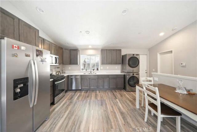 24743 Edelweiss Drive, Crestline, CA 92325