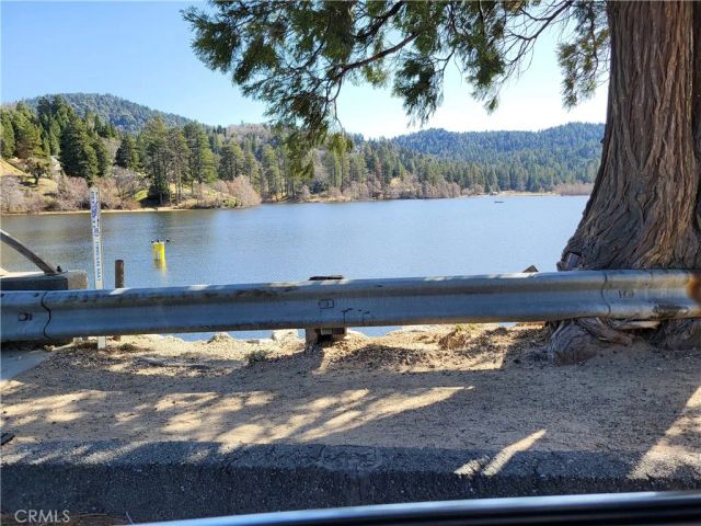 24743 Edelweiss Drive, Crestline, CA 92325