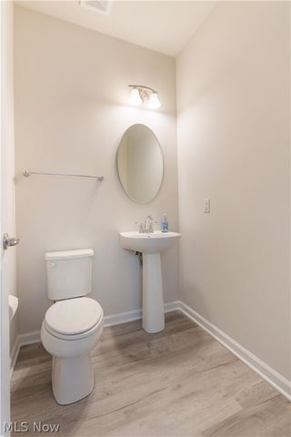 342 E Reno Drive, Louisville, OH 44641