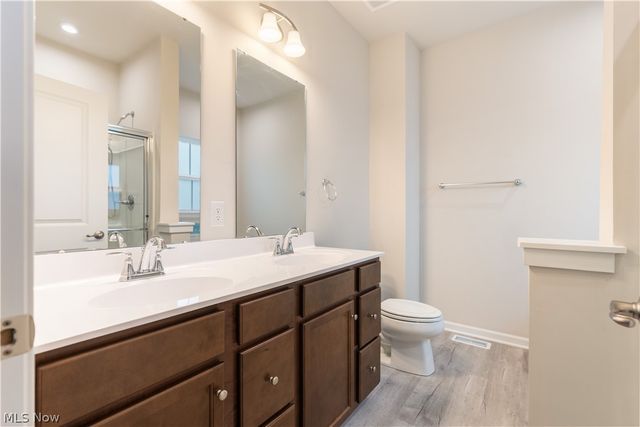 342 E Reno Drive, Louisville, OH 44641