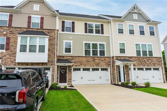 342 E Reno Drive, Louisville, OH 44641
