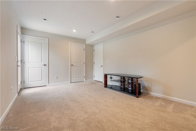 342 E Reno Drive, Louisville, OH 44641