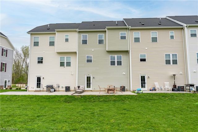 342 E Reno Drive, Louisville, OH 44641