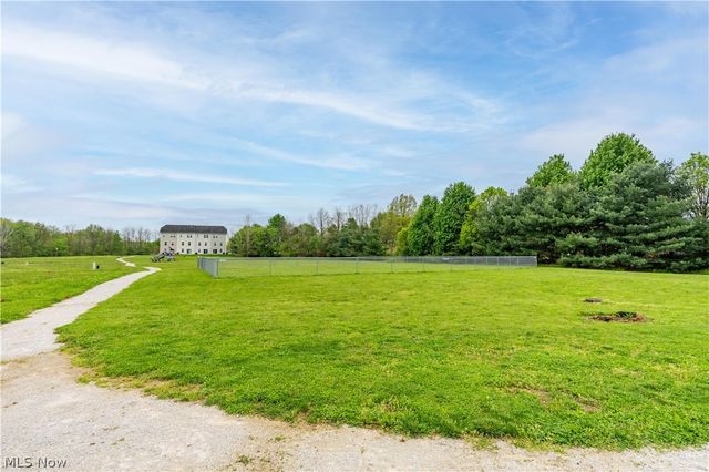 342 E Reno Drive, Louisville, OH 44641