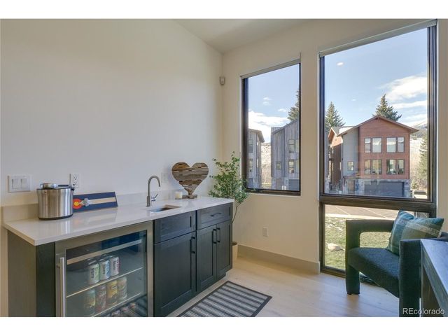 111 Geneva Dr, Silverthorne, CO 80498