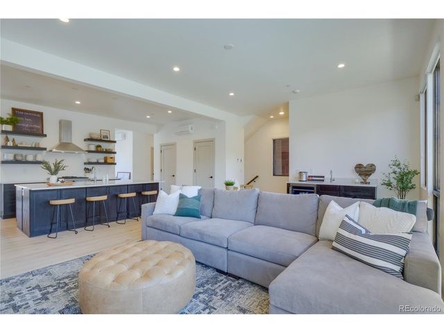 111 Geneva Dr, Silverthorne, CO 80498