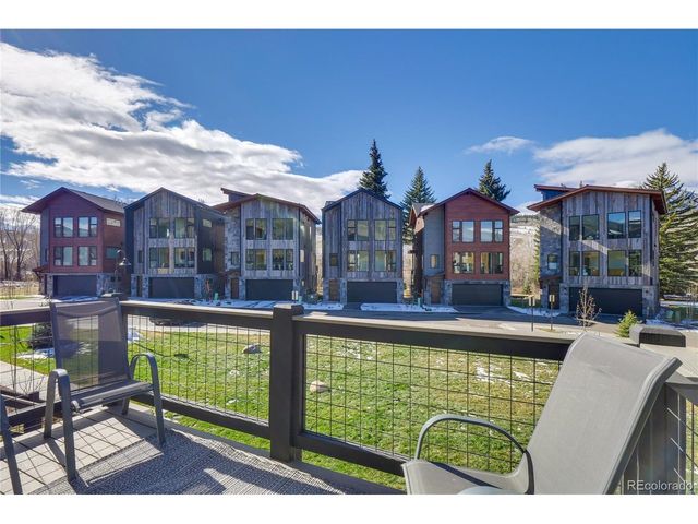 111 Geneva Dr, Silverthorne, CO 80498