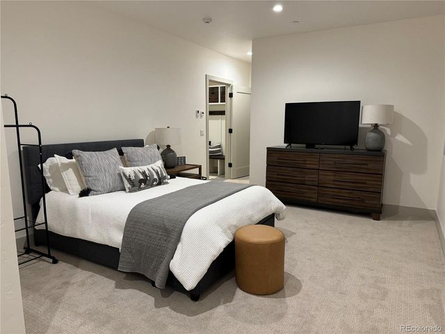 111 Geneva Dr, Silverthorne, CO 80498