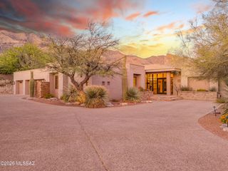 3441 E Cathedral Rock Circle, Tucson, AZ 85718