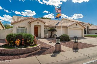 8719 W KATHLEEN Road, Peoria, AZ 85382