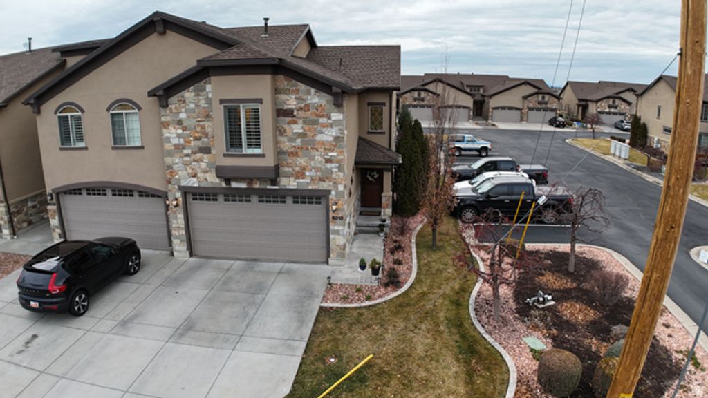 6213 S 1550 E, South Ogden, UT 84405