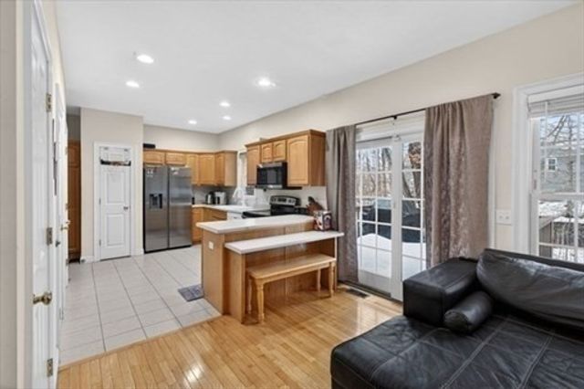 1 Knowlton Circle 1, Upton, MA 01568