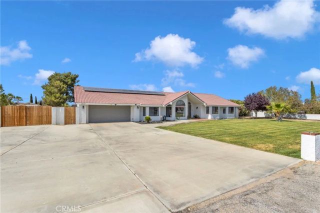 13028 Quapaw Road, Apple Valley, CA 92308