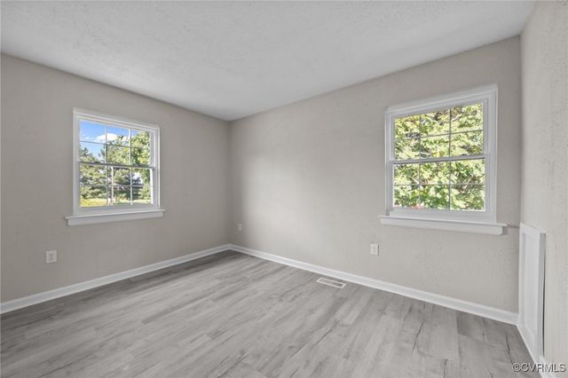 3267 Hunters Mill Dr, Henrico, VA 23223