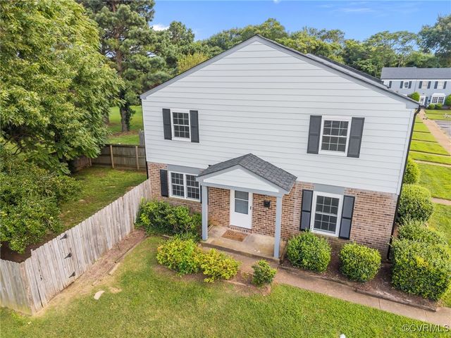 3267 Hunters Mill Dr, Henrico, VA 23223
