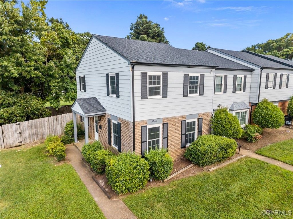 3267 Hunters Mill Dr, Henrico, VA 23223