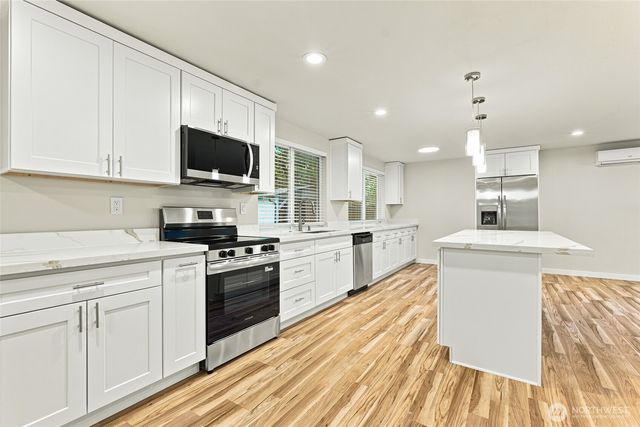 11030 Tempo Lake Drive SE, Olympia, WA 98513