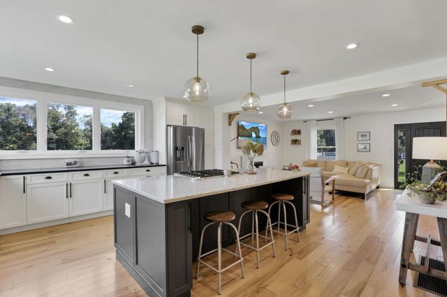 3270 Lancaster Road, Granville, OH 43023
