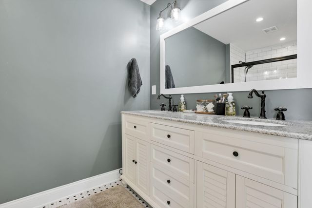 3270 Lancaster Road, Granville, OH 43023