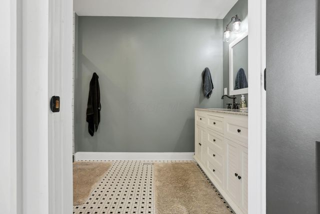 3270 Lancaster Road, Granville, OH 43023