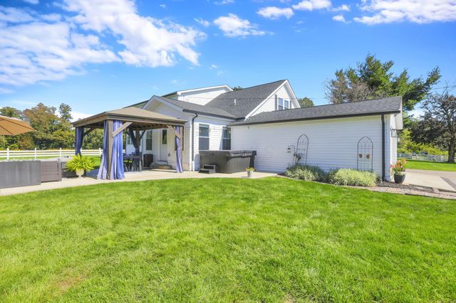 3270 Lancaster Road, Granville, OH 43023