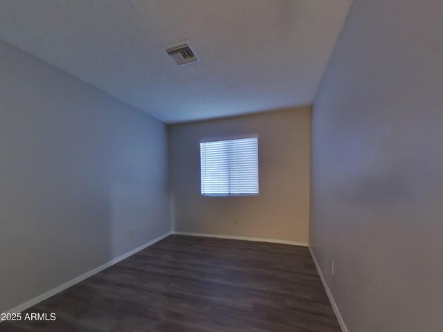 7743 W DREYFUS Drive, Peoria, AZ 85381