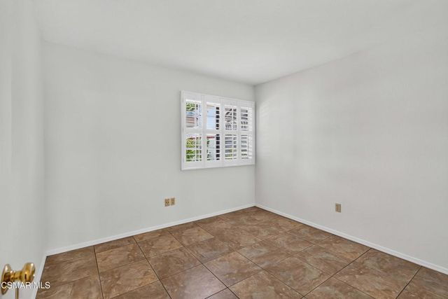 704 Wind Willow Way, Simi Valley, CA 93065