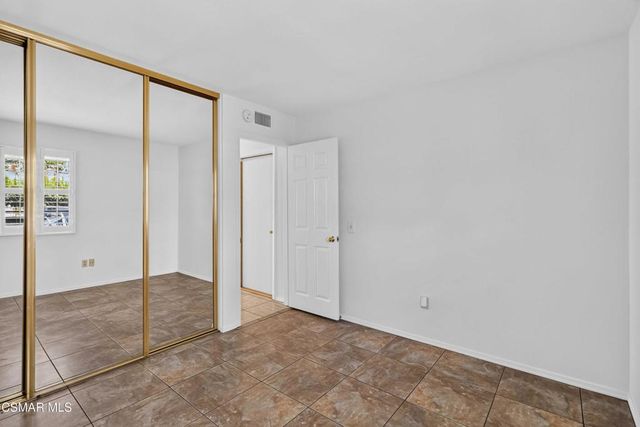 704 Wind Willow Way, Simi Valley, CA 93065