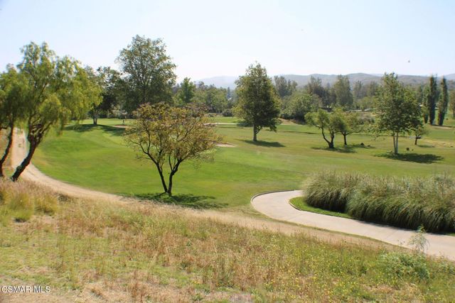704 Wind Willow Way, Simi Valley, CA 93065