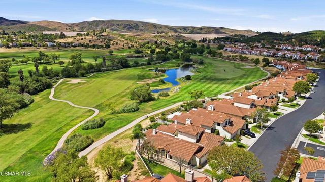 704 Wind Willow Way, Simi Valley, CA 93065